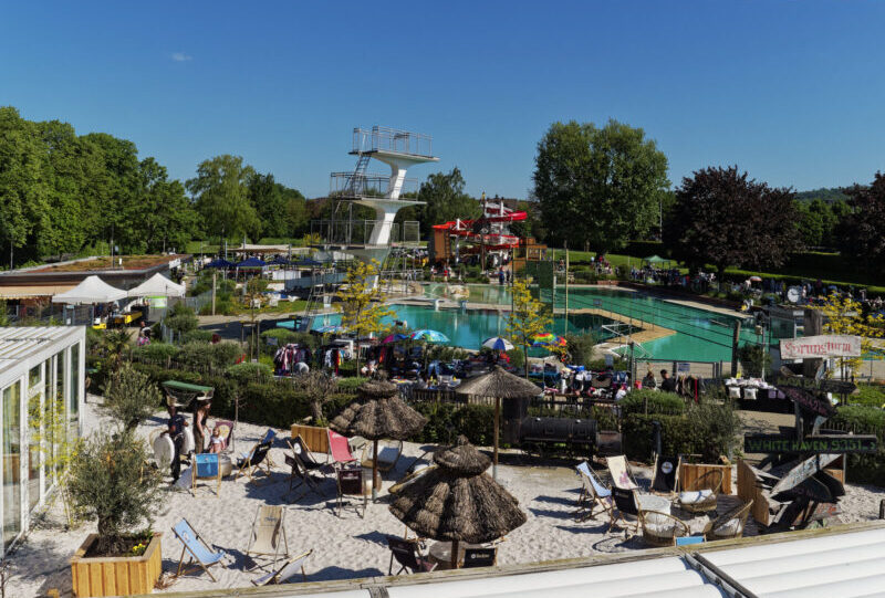 Flohmarkt und Modellboot-Schau „Schiff Ahoi“ am Sonntag, 12. Mai im Parkbad